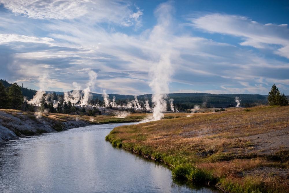 yellowstone.jpg